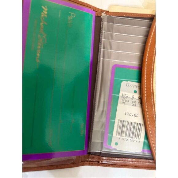 Michael Stevens Women's Leather Triple Frame Checkbook Wallet Clutch Cream NWOT - Picture 9 of 10